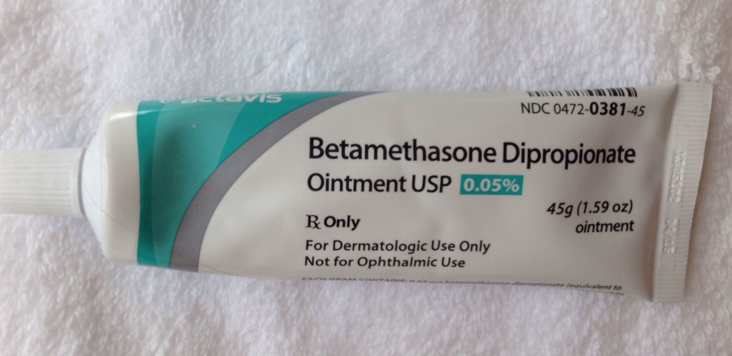 Betamethasone Dipropionate OINTMENT. Used sparingly after a HOT soaking ...