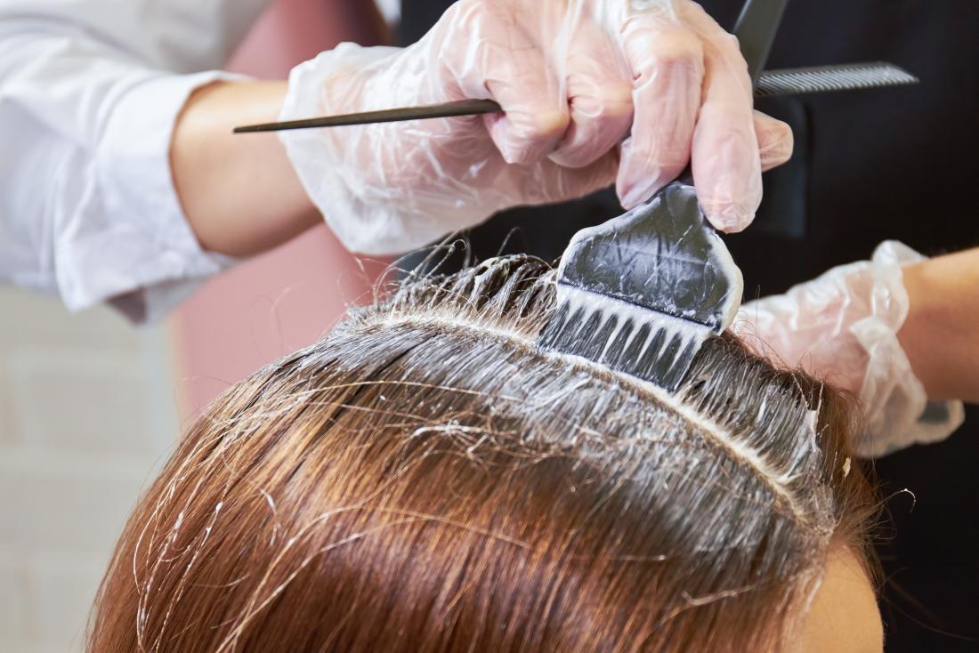 Dyeing hair when you have psoriasis: Tips for staying safe